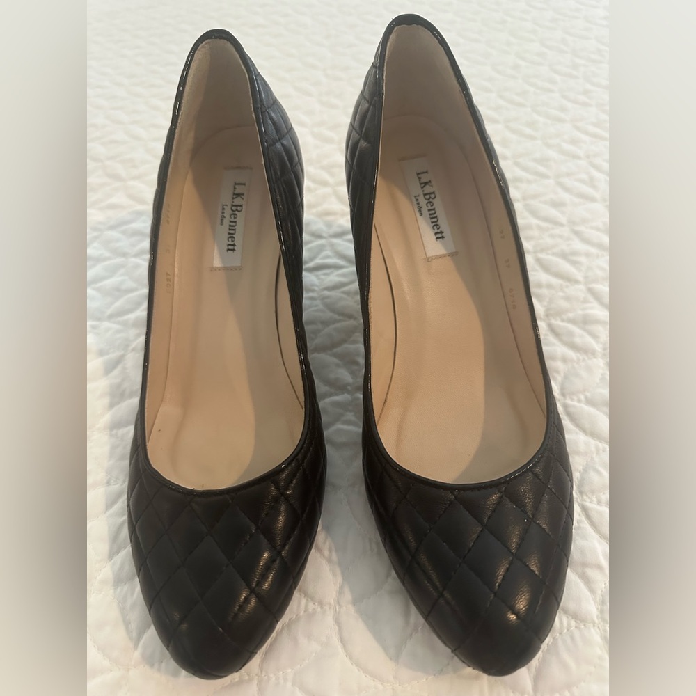 NEW! LK Bennett Black Quilted Leather Pumps with Neutral Lining
